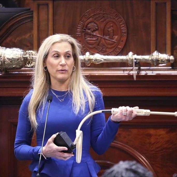 Judge halts South Carolina’s new stricter abortion law until state Supreme Court review